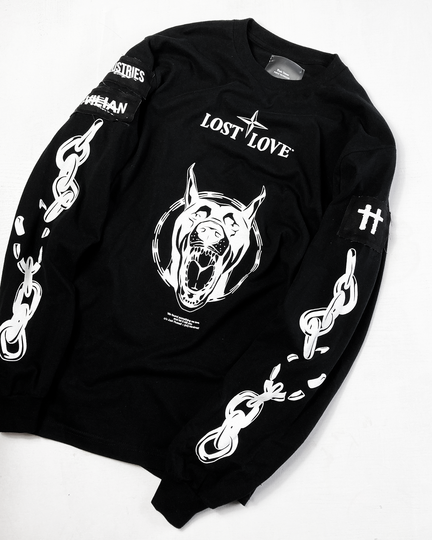 LOST LOVE CREWNECK | BLACK
